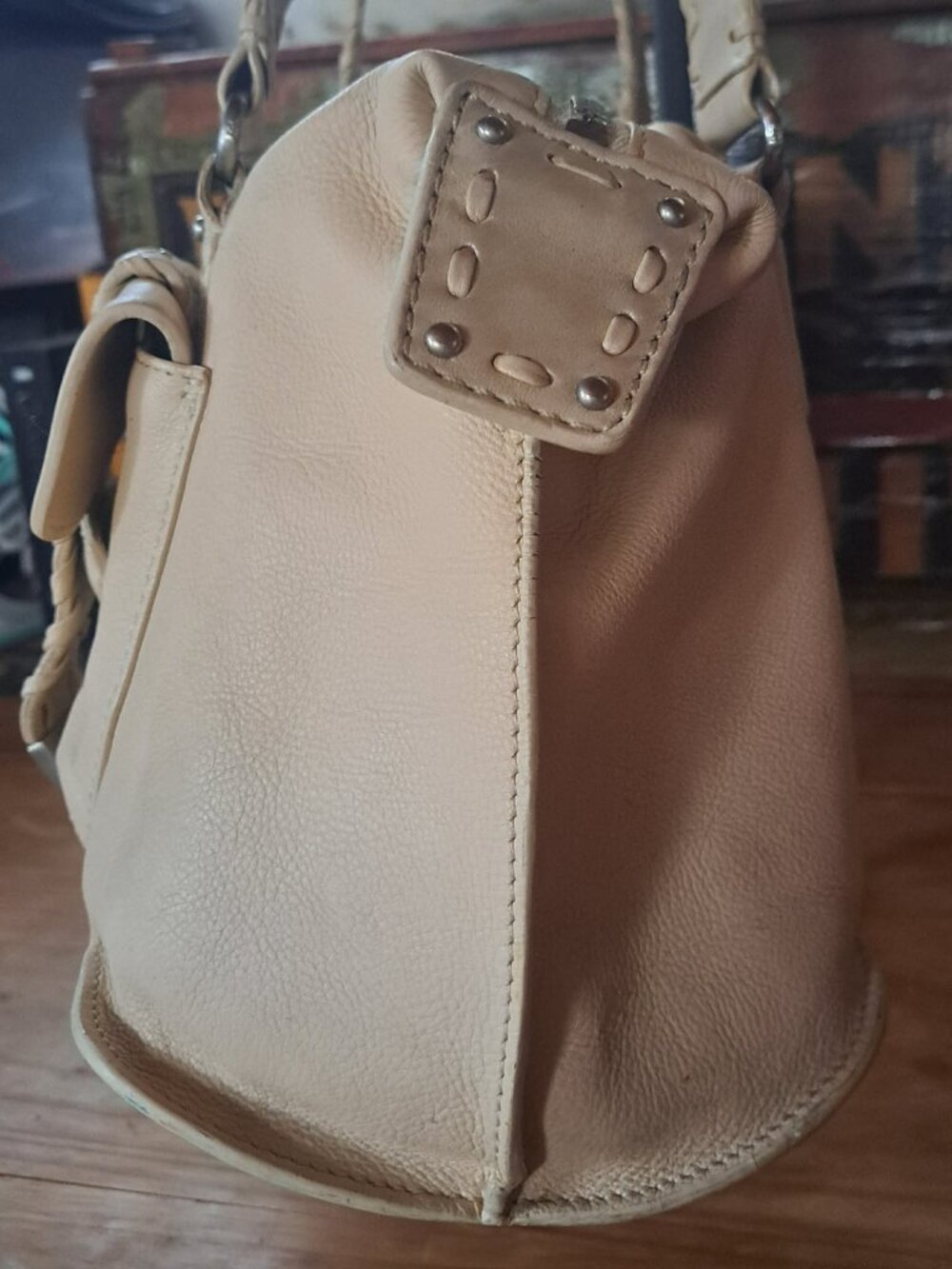 Michael Kors Western Boho Leather Satchel Shoulder Bag Cream Ivory Cargo Pockets - Picture 6 of 13